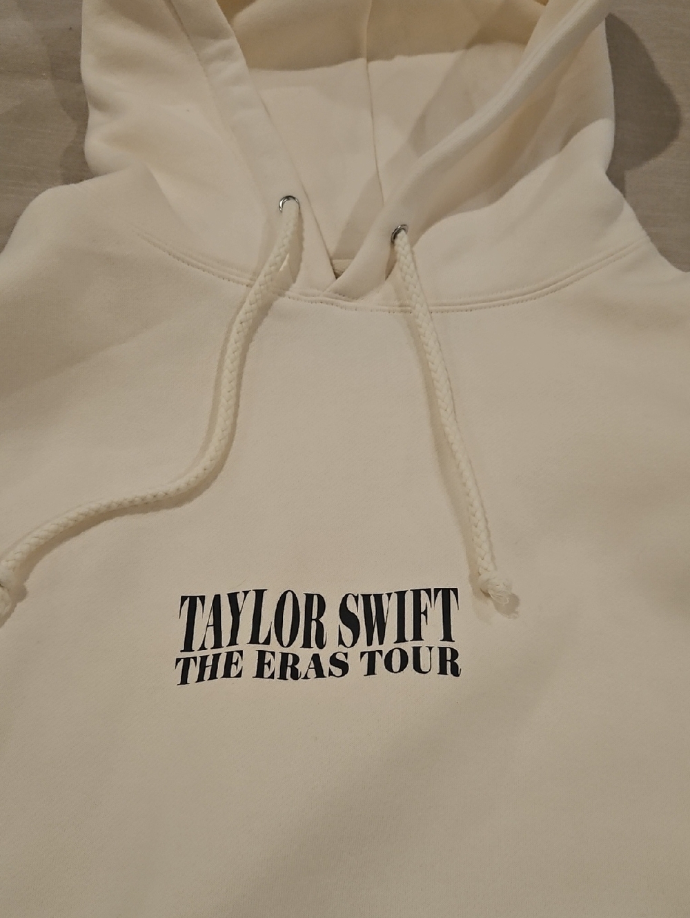 Taylor Swift | The Eras Tour I Beige Hoodie Size L - Picture 6 of 10